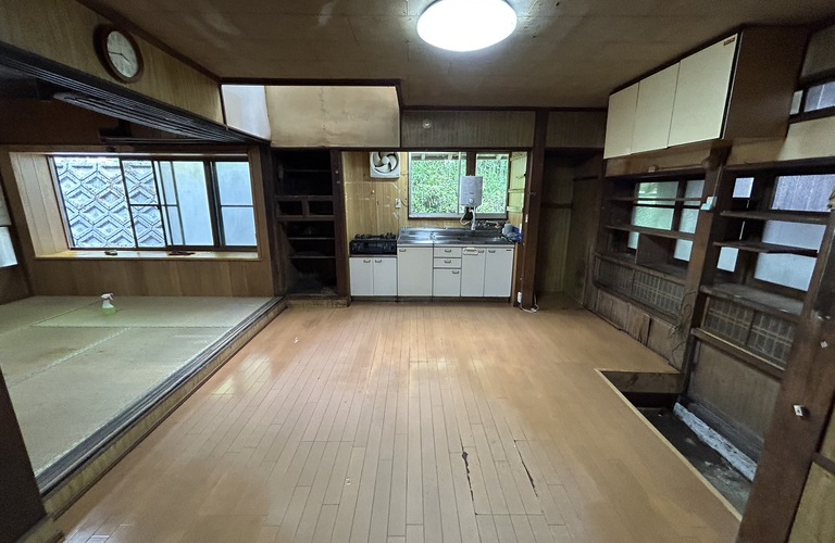 即日対応！桜井市の遺品整理は便利屋スリーピースにお任せください！